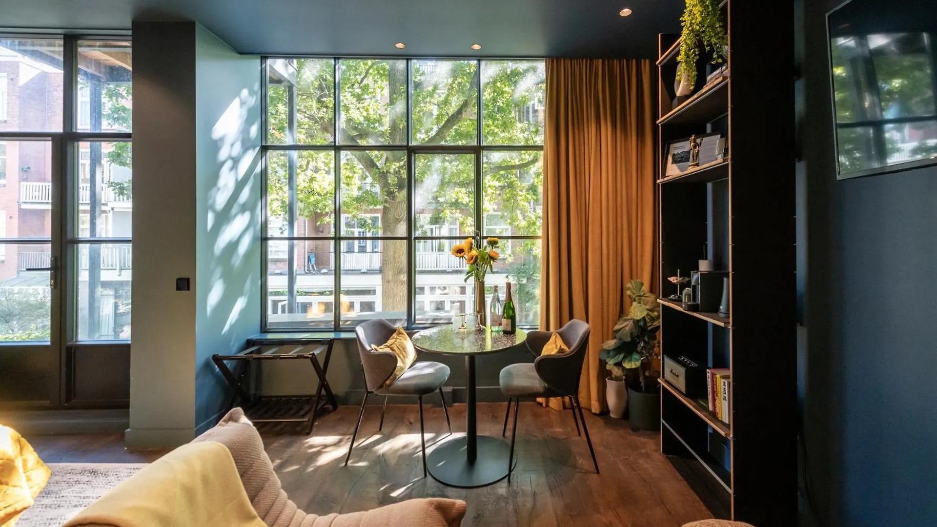 Luxurious Residence In Vondelpark/Museum District Amsterdam Bed & Breakfast
